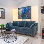 Apartment Vala *
