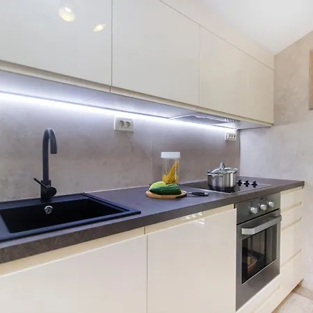 Apartment Villa Vala