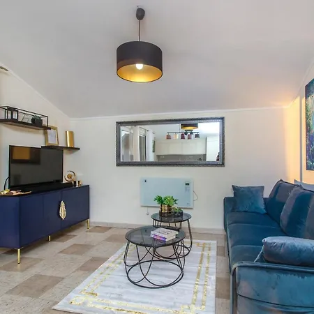 Apartment Villa Vala Zaboric