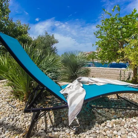 アパート Vala ザボリッチ