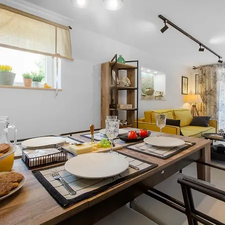 Vala * ザボリッチ