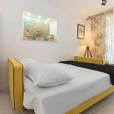 Apartment Villa Vala Zaboric