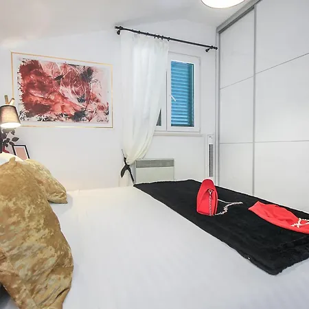 Vala ザボリッチ